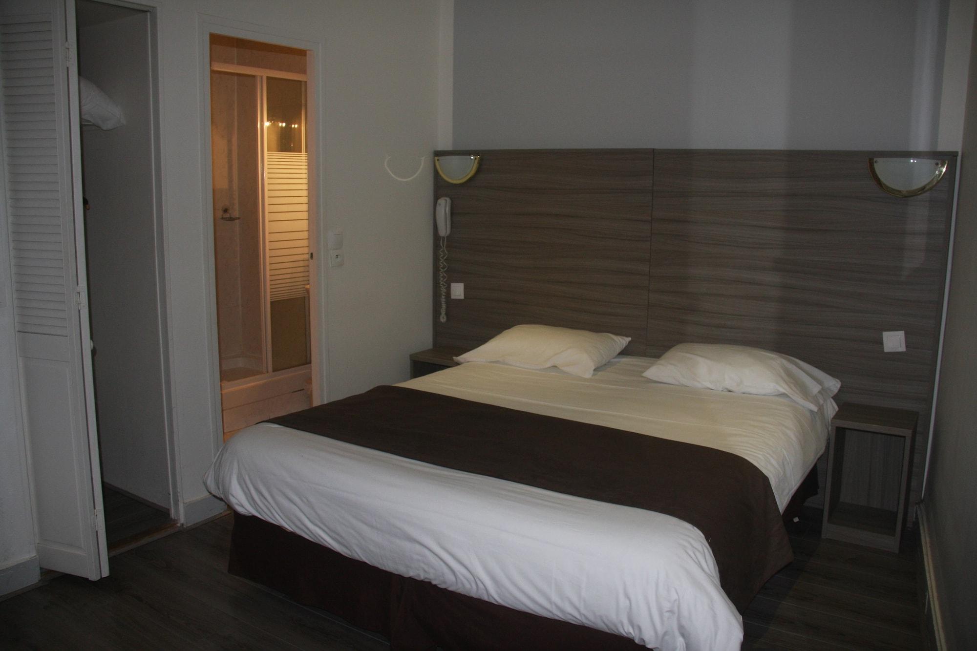 Panam Hotel GAMBETTA- Place Gambetta-Mairie de gambetta Paris Luaran gambar
