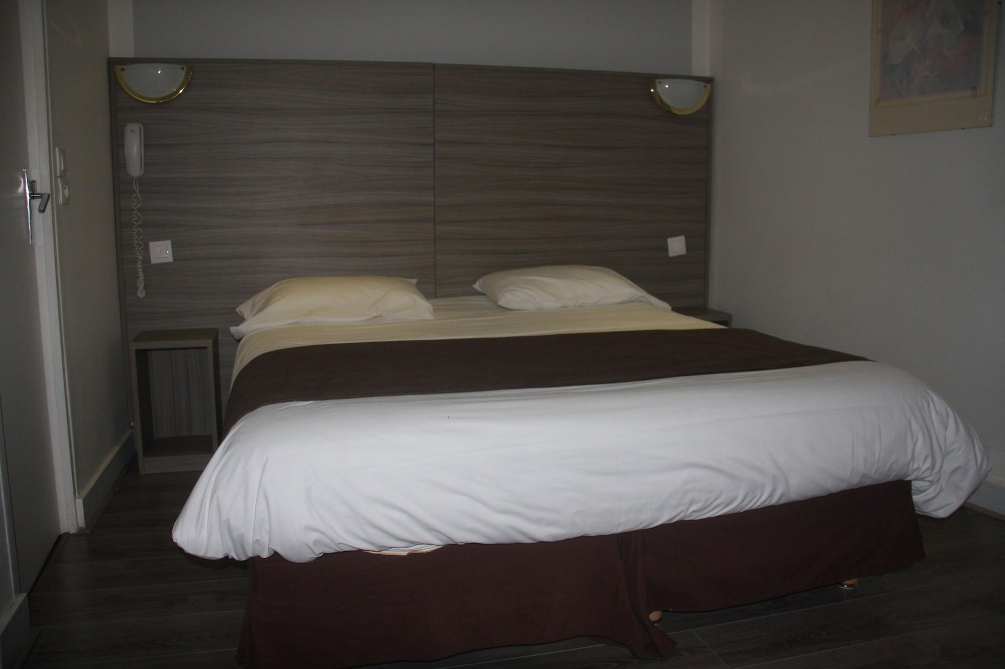 Panam Hotel GAMBETTA- Place Gambetta-Mairie de gambetta Paris Luaran gambar