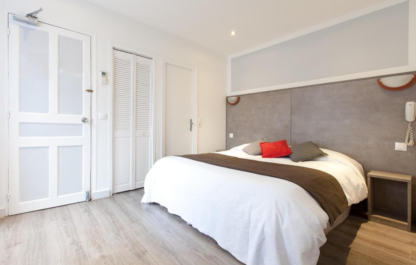 Panam Hotel GAMBETTA- Place Gambetta-Mairie de gambetta Paris Luaran gambar