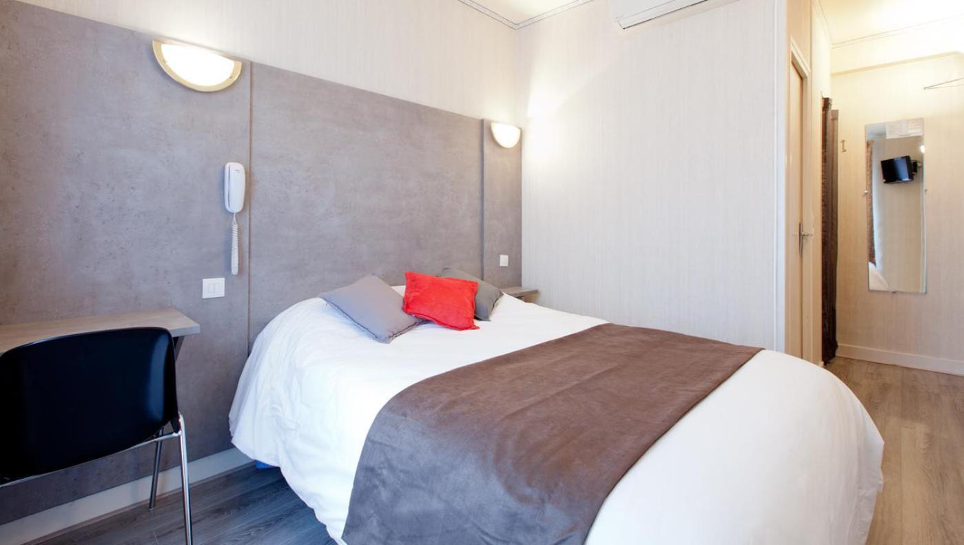 Panam Hotel GAMBETTA- Place Gambetta-Mairie de gambetta Paris Luaran gambar