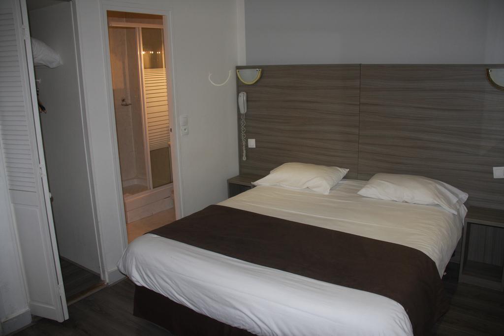 Panam Hotel GAMBETTA- Place Gambetta-Mairie de gambetta Paris Luaran gambar