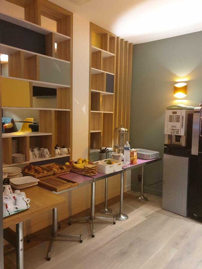 Panam Hotel GAMBETTA- Place Gambetta-Mairie de gambetta Paris Luaran gambar